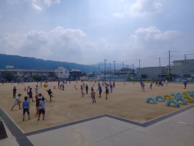 ひさしぶりに思いっきり運動場！