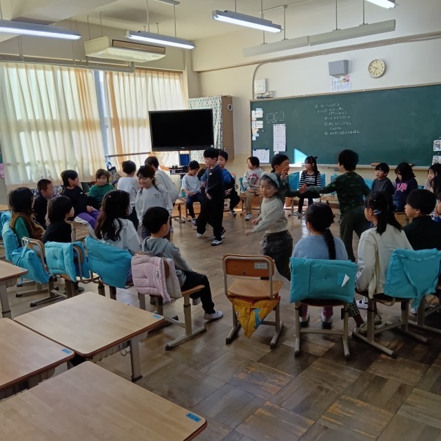 ２年生　教室で２